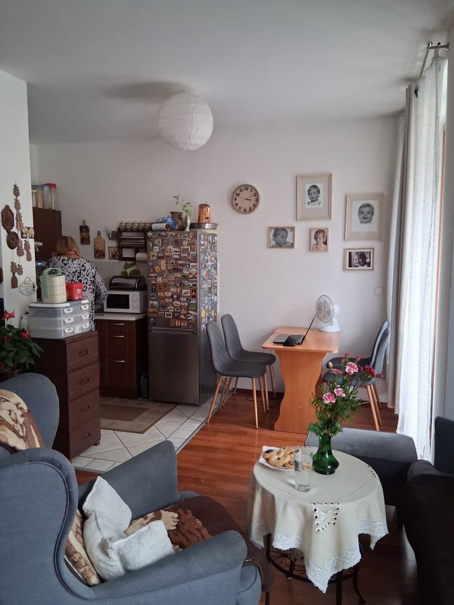 Prodej bytu 1+kk 37 m², Lukášova, Praha, Praha Prodej bytu 1+kk 37 m², Lukášova, Praha, Praha