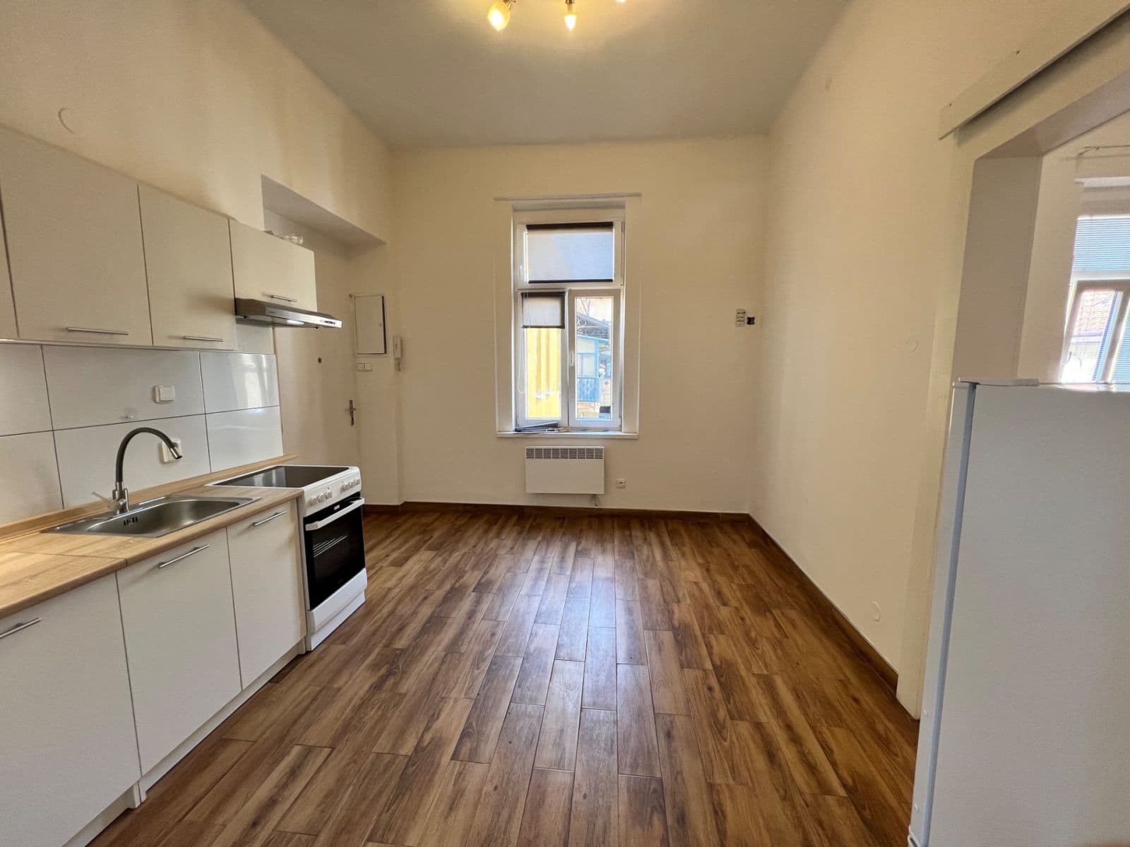Pronájem bytu 1+1 38 m², Sokolovská, Praha, Praha Pronájem bytu 1+1 38 m², Sokolovská, Praha, Praha