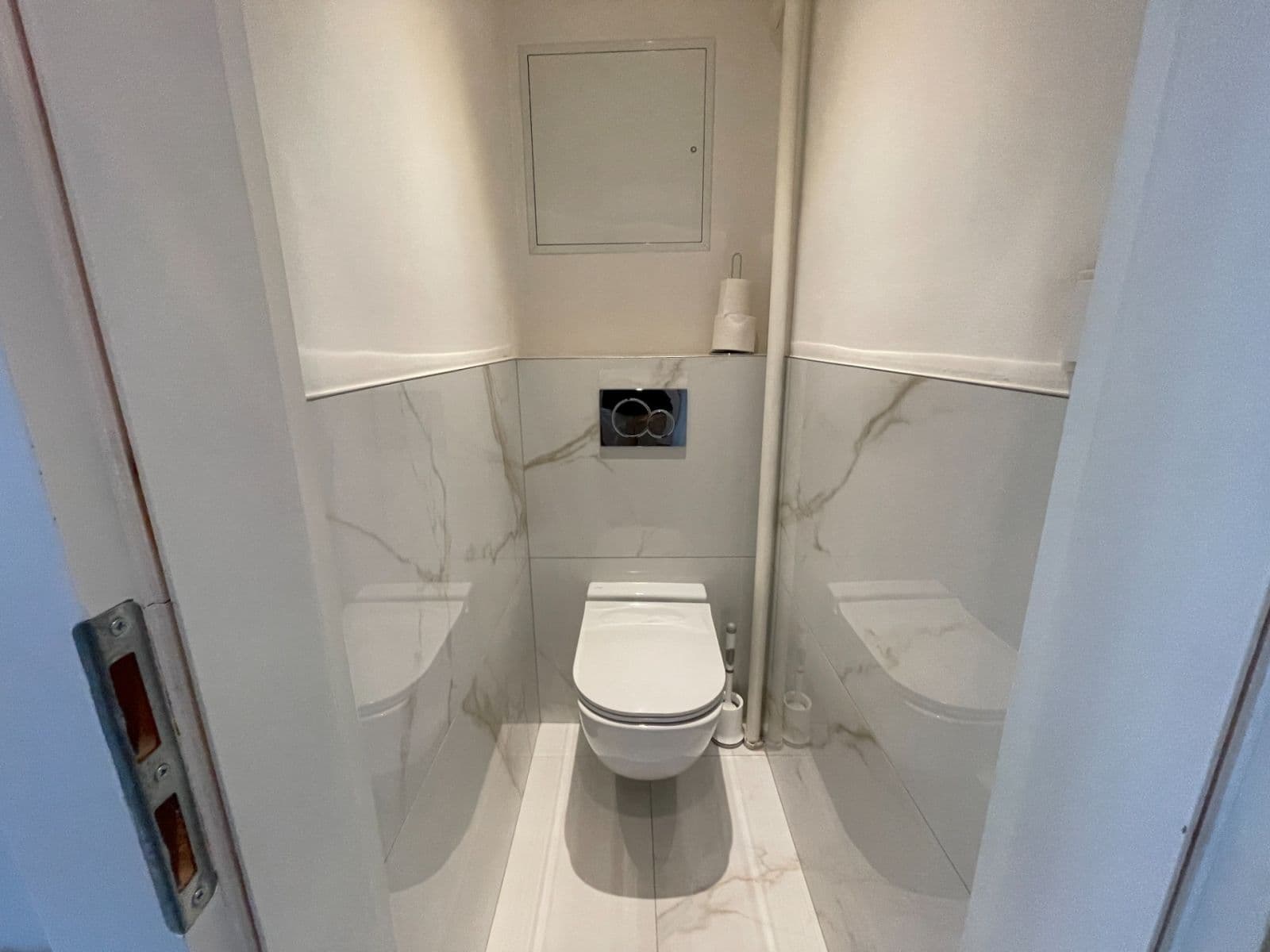 Pronájem bytu 3+1 95 m², Valtínovská, Praha, Praha Pronájem bytu 3+1 95 m², Valtínovská, Praha, Praha