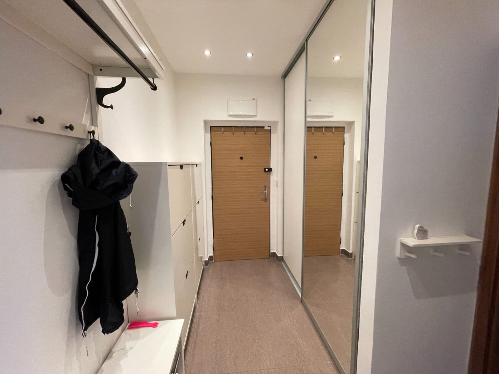 Pronájem bytu 3+1 95 m², Valtínovská, Praha, Praha Pronájem bytu 3+1 95 m², Valtínovská, Praha, Praha