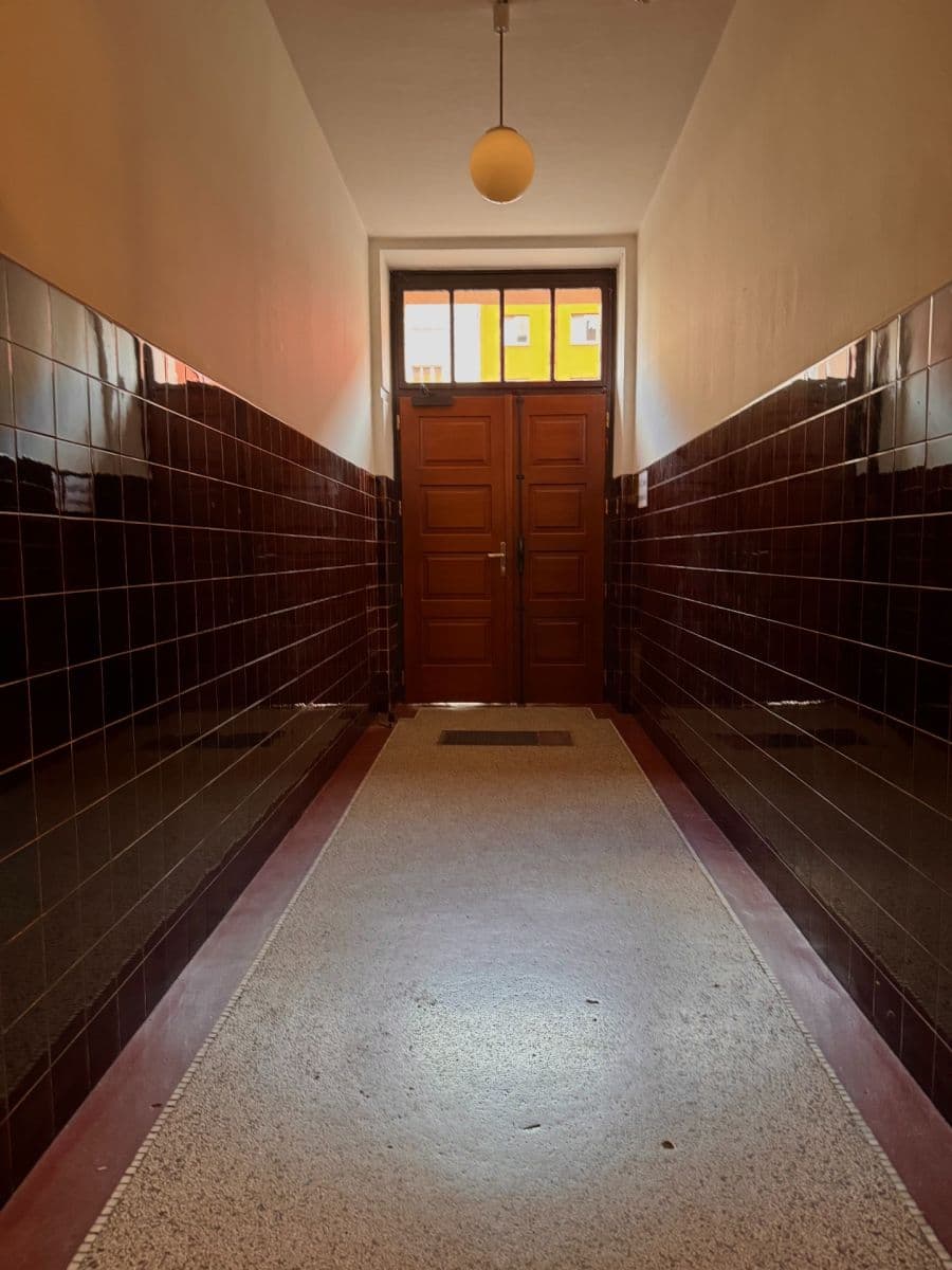 Pronájem bytu 2+kk 45 m², 5. května, Praha, Praha Pronájem bytu 2+kk 45 m², 5. května, Praha, Praha