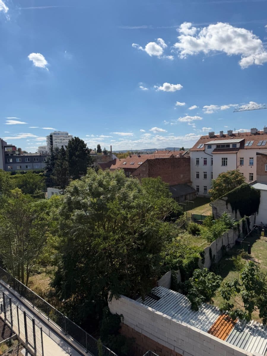 Pronájem bytu 1+kk 35 m², Dornych, Brno, Jihomoravský kraj Pronájem bytu 1+kk 35 m², Dornych, Brno, Jihomoravský kraj