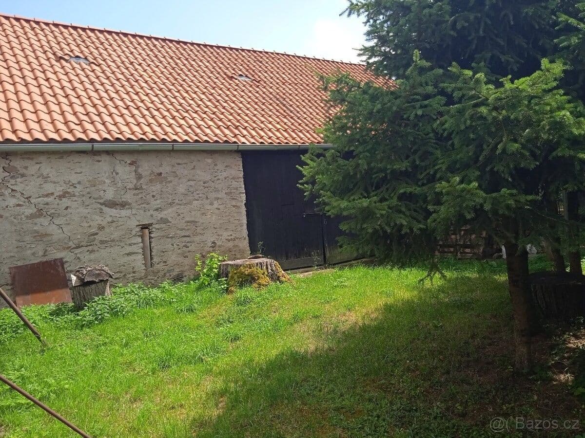 Prodej nebytového prostoru 100 m², Slověnice, Středočeský kraj Prodej nebytového prostoru 100 m², Slověnice, Středočeský kraj