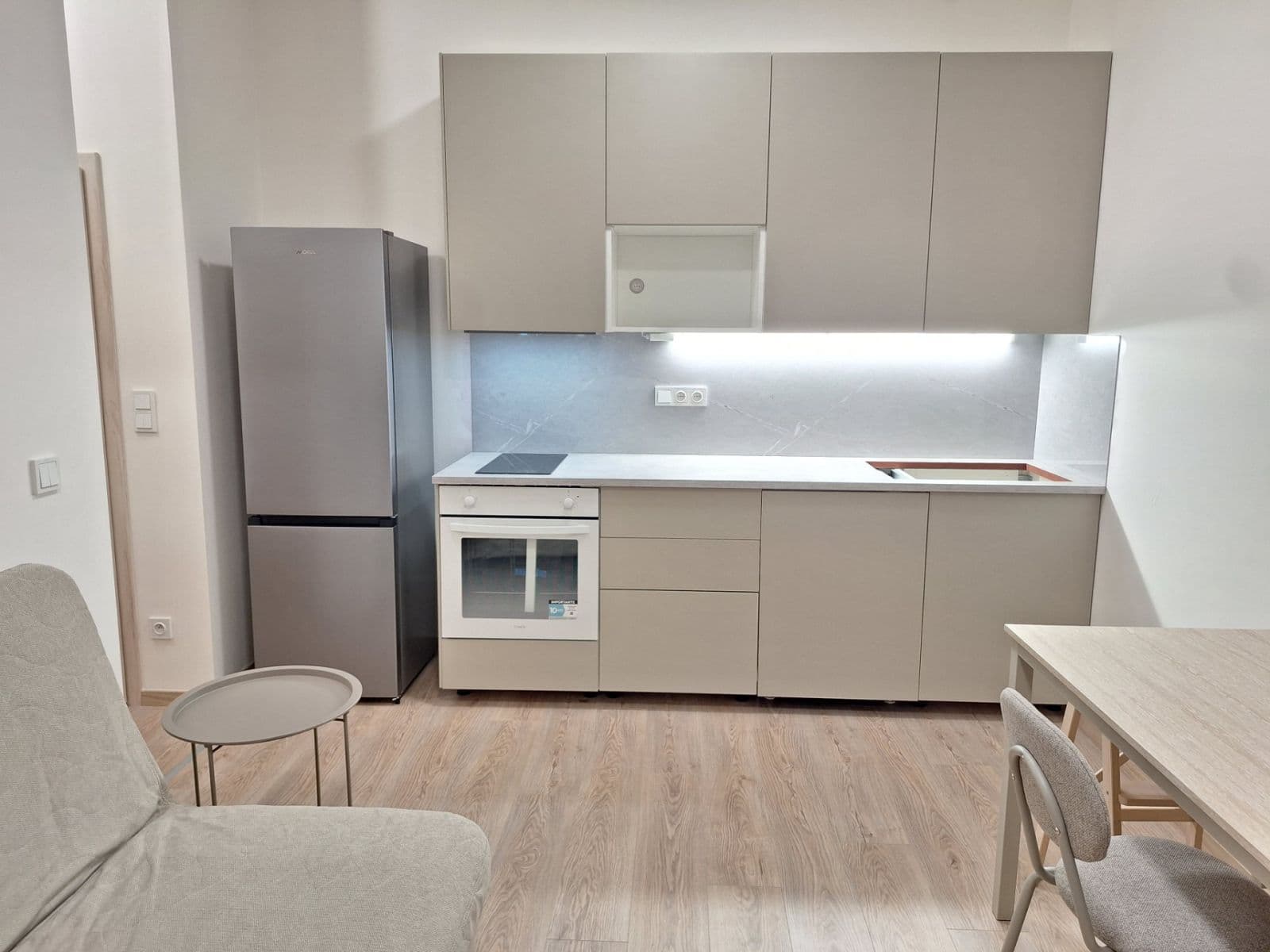 Pronájem bytu 2+kk 32 m², Arnošta Staňka, Praha, Praha Pronájem bytu 2+kk 32 m², Arnošta Staňka, Praha, Praha