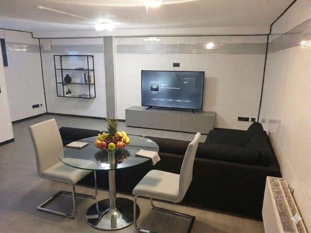 Prodej domu 242 m², pozemek 451 m², Friedrichsdorf, Hessen Prodej domu 242 m², pozemek 451 m², Friedrichsdorf, Hessen