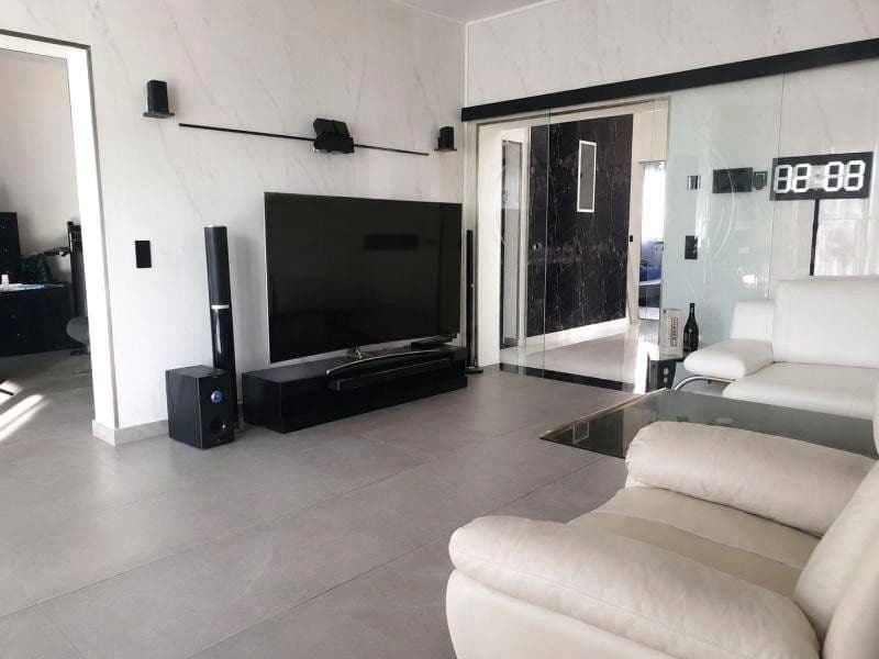 Prodej domu 242 m², pozemek 451 m², Friedrichsdorf, Hessen Prodej domu 242 m², pozemek 451 m², Friedrichsdorf, Hessen