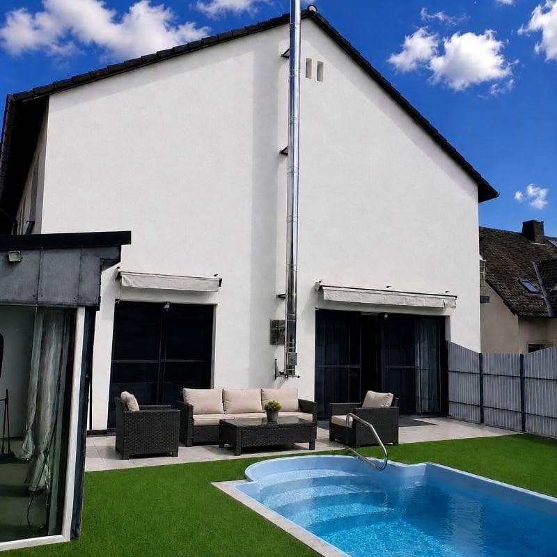 Prodej domu 242 m², pozemek 451 m², Friedrichsdorf, Hessen Prodej domu 242 m², pozemek 451 m², Friedrichsdorf, Hessen