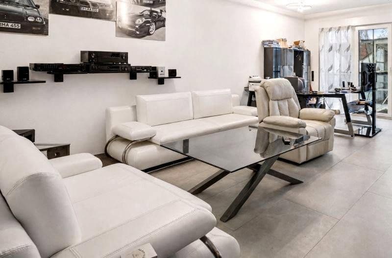Prodej domu 242 m², pozemek 451 m², Friedrichsdorf, Hessen Prodej domu 242 m², pozemek 451 m², Friedrichsdorf, Hessen