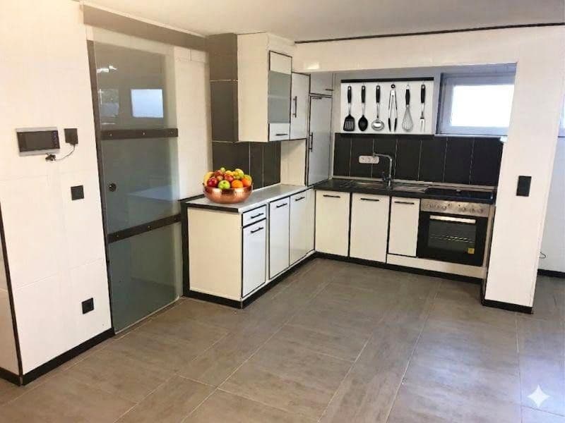 Prodej domu 242 m², pozemek 451 m², Friedrichsdorf, Hessen Prodej domu 242 m², pozemek 451 m², Friedrichsdorf, Hessen