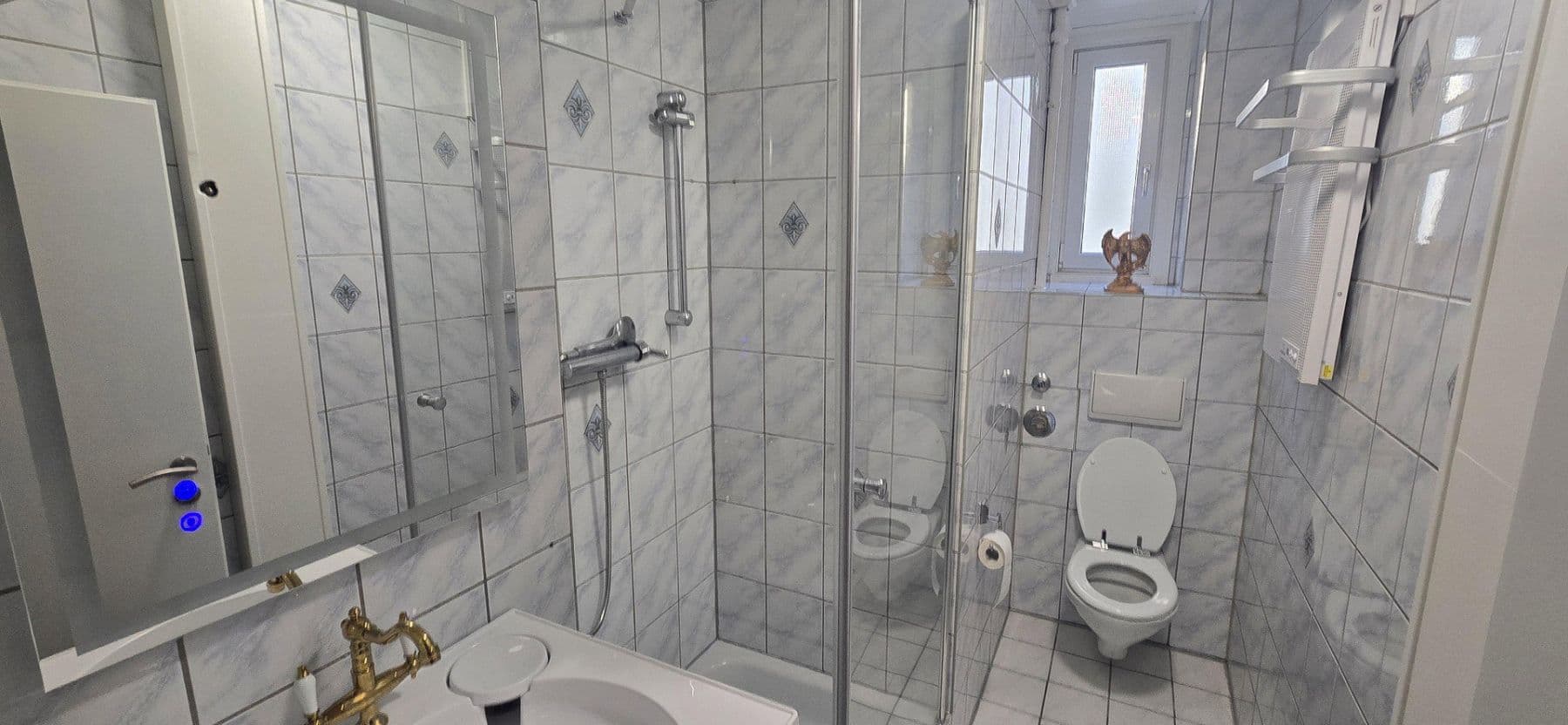 Pronájem bytu 1+1 32 m², Duisburgerstraße 22, Stuttgart, Bádensko-Württembersko Pronájem bytu 1+1 32 m², Duisburgerstraße 22, Stuttgart, Bádensko-Württembersko