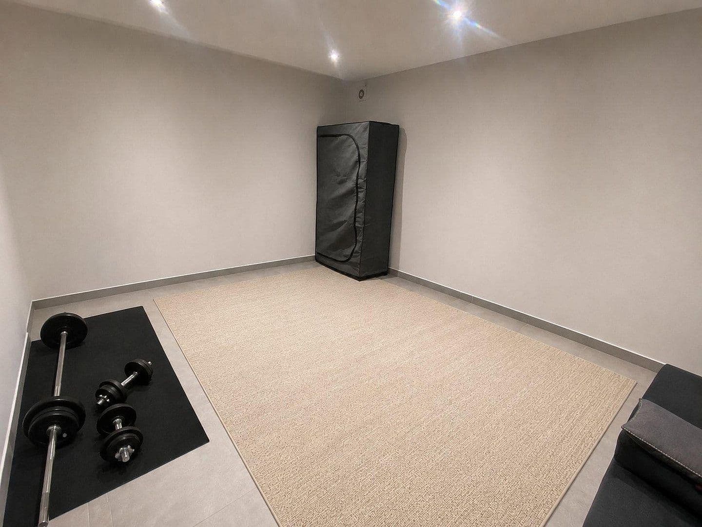 Prodej domu 125 m², pozemek 125 m², Abstatt, Bádensko-Württembersko Prodej domu 125 m², pozemek 125 m², Abstatt, Bádensko-Württembersko