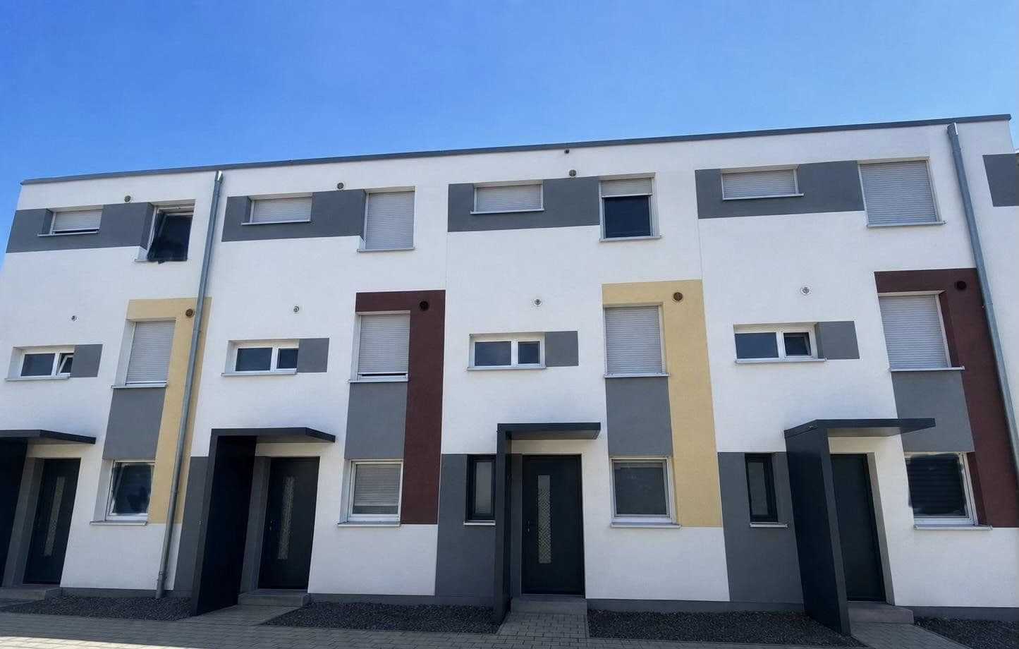 Prodej domu 125 m², pozemek 125 m², Abstatt, Bádensko-Württembersko Prodej domu 125 m², pozemek 125 m², Abstatt, Bádensko-Württembersko