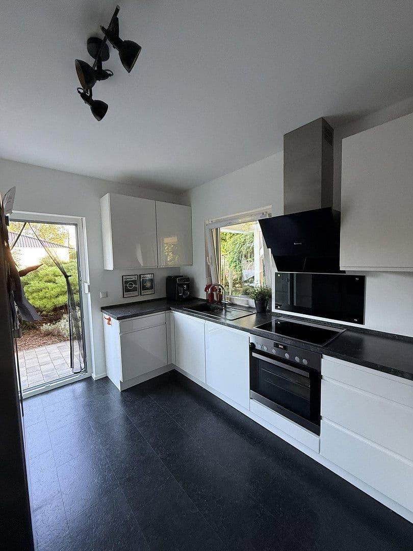 Prodej domu 145 m², pozemek 1.088 m², Zossen, Braniborsko Prodej domu 145 m², pozemek 1.088 m², Zossen, Braniborsko