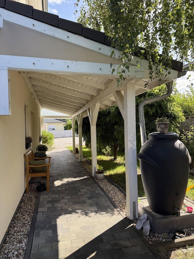 Prodej domu 145 m², pozemek 1.088 m², Zossen, Braniborsko Prodej domu 145 m², pozemek 1.088 m², Zossen, Braniborsko
