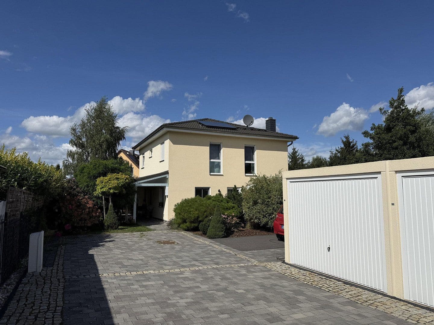 Prodej domu 145 m², pozemek 1.088 m², Zossen, Braniborsko Prodej domu 145 m², pozemek 1.088 m², Zossen, Braniborsko