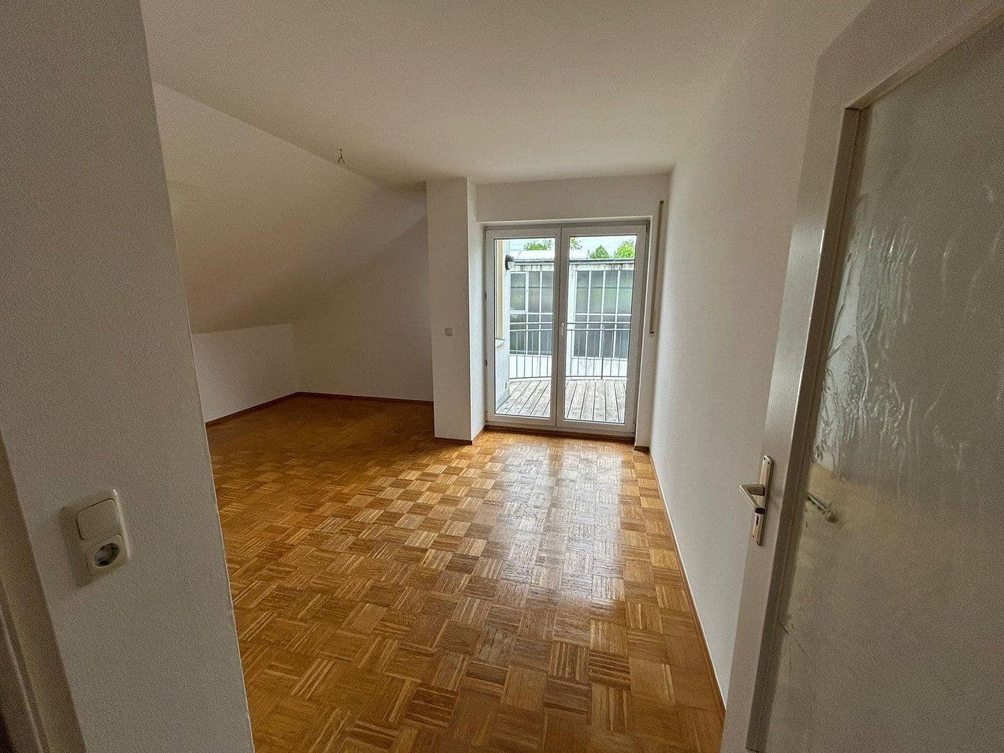 Pronájem bytu 2+1 60 m², Zarrerweg 23, Au, Bavorsko Pronájem bytu 2+1 60 m², Zarrerweg 23, Au, Bavorsko
