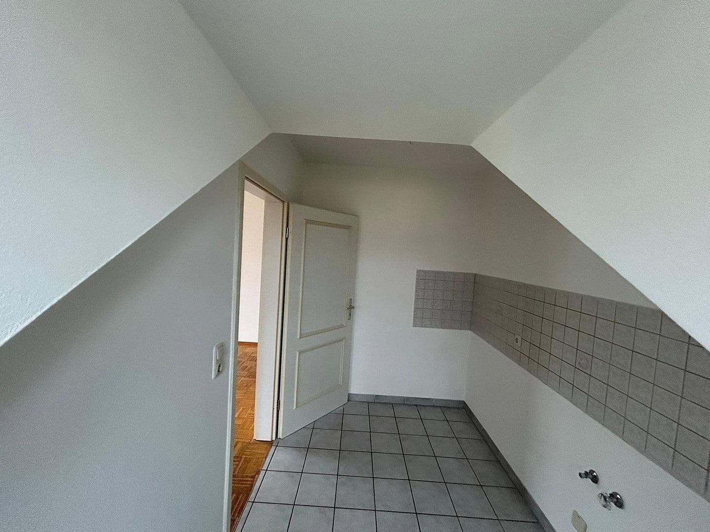 Pronájem bytu 2+1 60 m², Zarrerweg 23, Au, Bavorsko Pronájem bytu 2+1 60 m², Zarrerweg 23, Au, Bavorsko