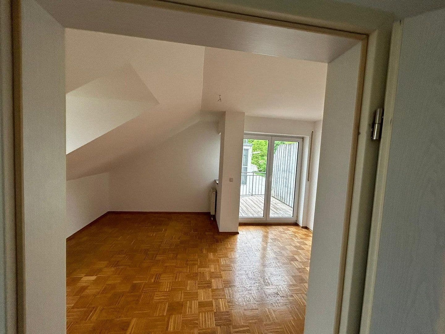 Pronájem bytu 2+1 60 m², Zarrerweg 23, Au, Bavorsko Pronájem bytu 2+1 60 m², Zarrerweg 23, Au, Bavorsko