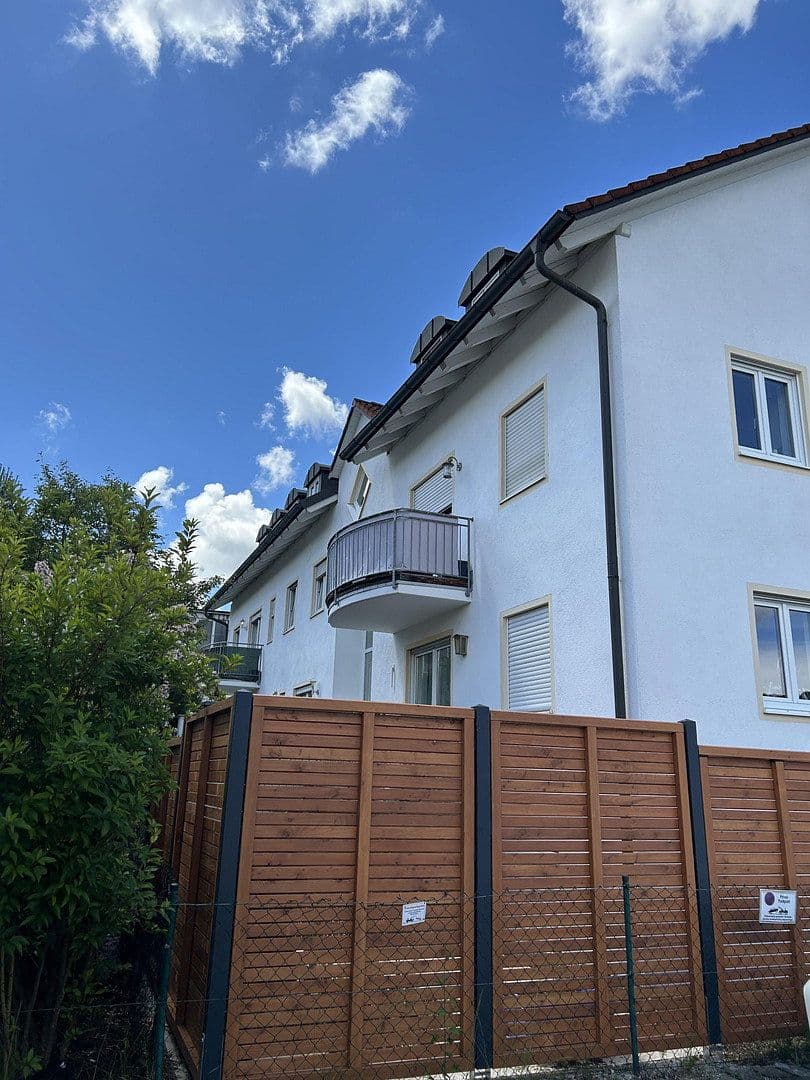 Pronájem bytu 2+1 60 m², Zarrerweg 23, Au, Bavorsko Pronájem bytu 2+1 60 m², Zarrerweg 23, Au, Bavorsko