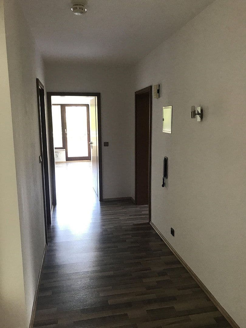 Pronájem bytu 3+1 100 m², Friedrichsberg 46, Stuttgart, Bádensko-Württembersko Pronájem bytu 3+1 100 m², Friedrichsberg 46, Stuttgart, Bádensko-Württembersko