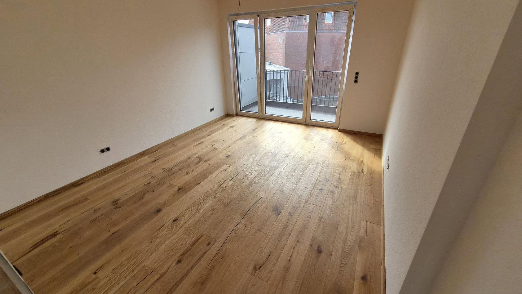 Pronájem bytu 3+1 84 m², Falkenbergstr 1A, Lohne, Dolní Sasko Pronájem bytu 3+1 84 m², Falkenbergstr 1A, Lohne, Dolní Sasko