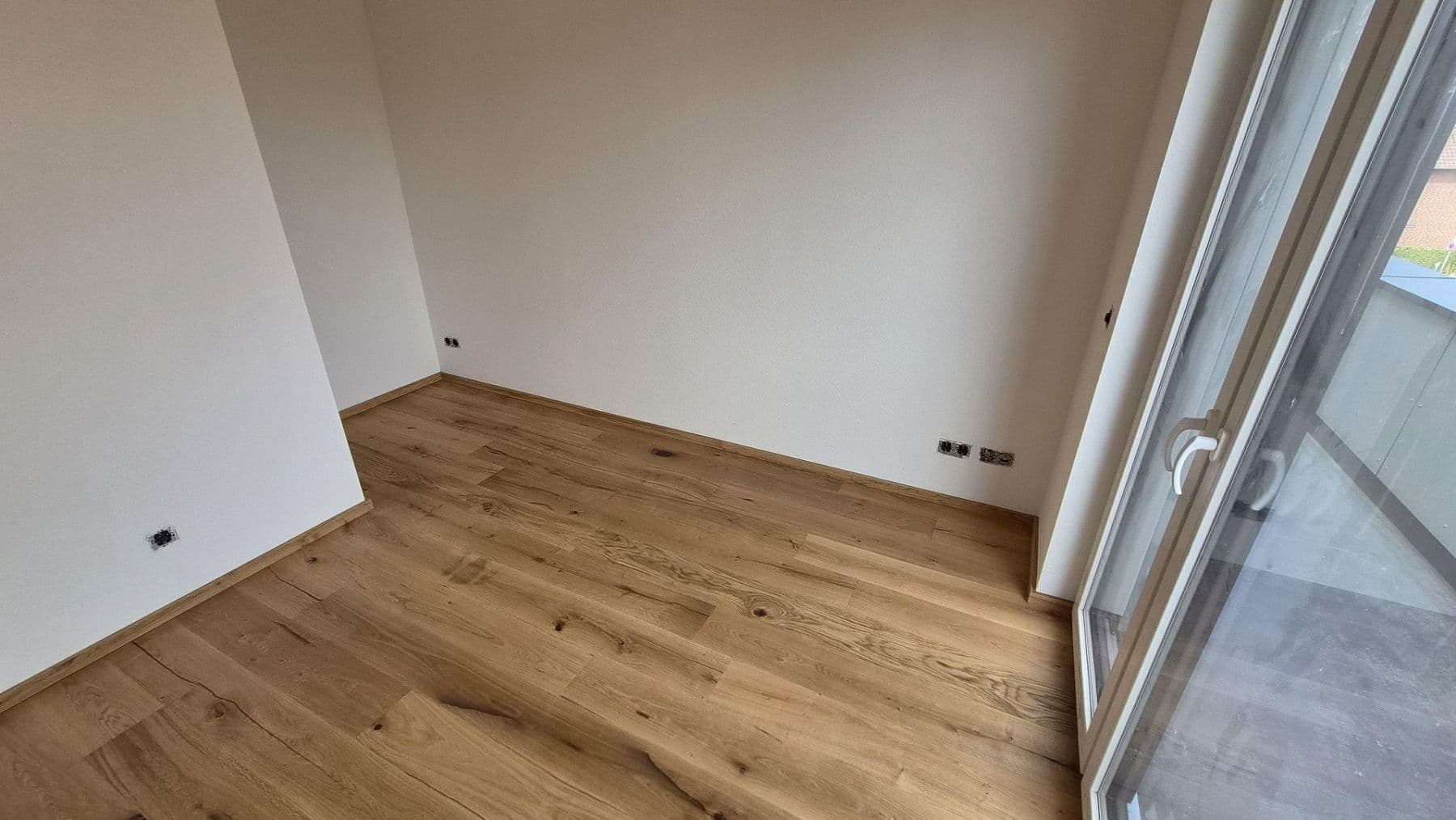Pronájem bytu 3+1 84 m², Falkenbergstr 1A, Lohne, Dolní Sasko Pronájem bytu 3+1 84 m², Falkenbergstr 1A, Lohne, Dolní Sasko