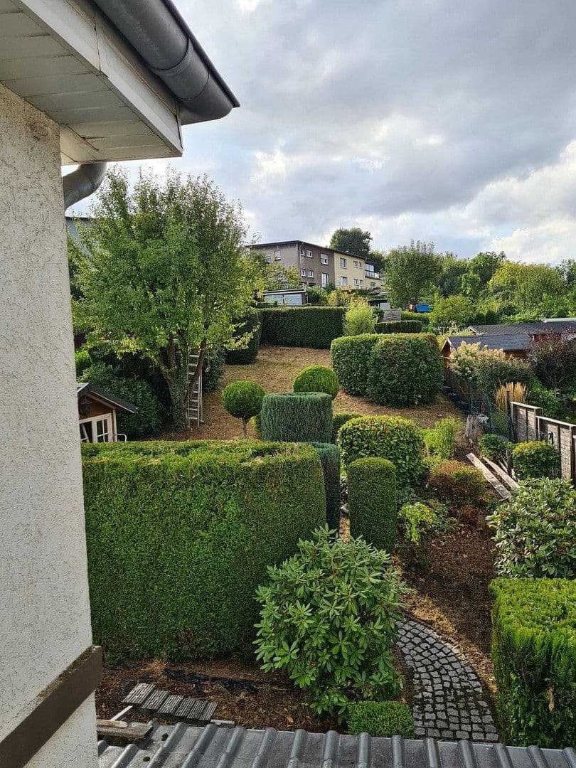 Pronájem domu 159 m², pozemek 575 m², Velbert, Severní Porýní-Vestfálsko Pronájem domu 159 m², pozemek 575 m², Velbert, Severní Porýní-Vestfálsko