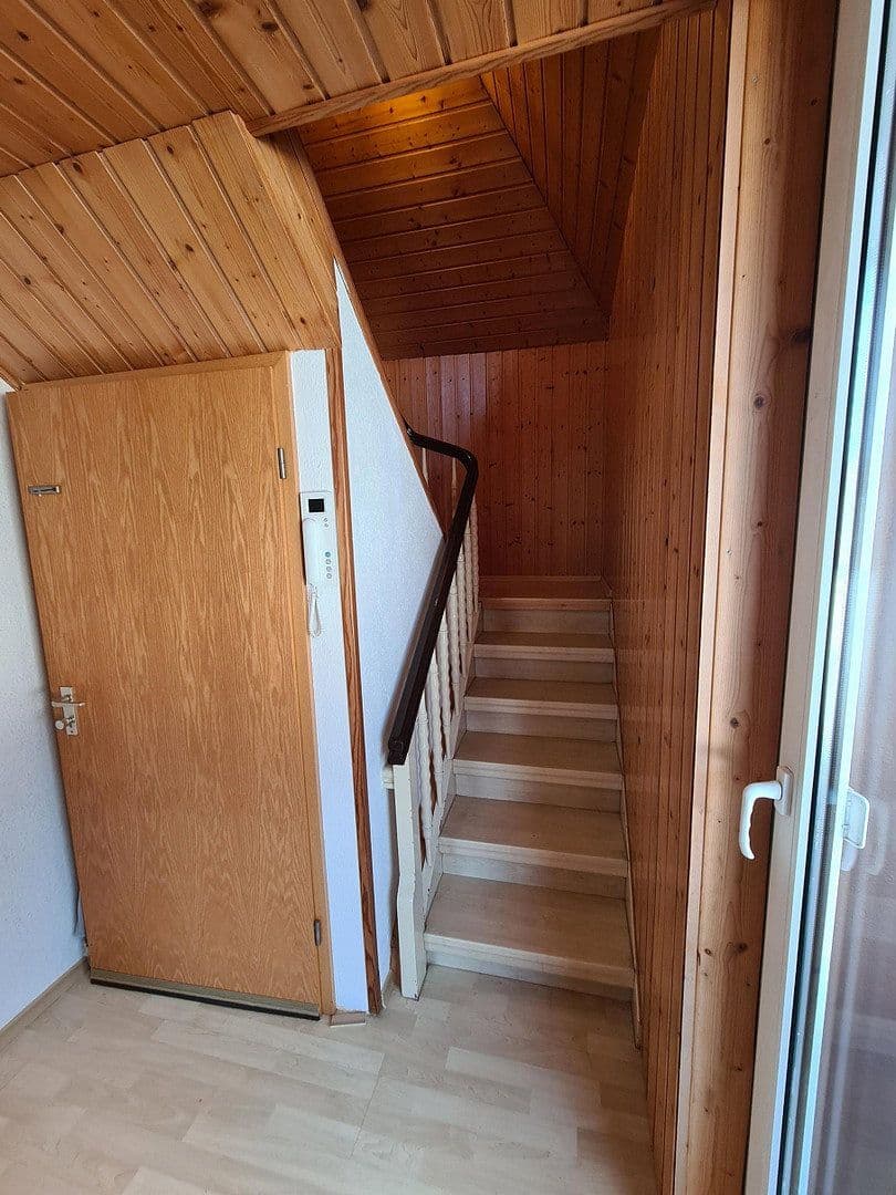 Pronájem domu 159 m², pozemek 575 m², Velbert, Severní Porýní-Vestfálsko Pronájem domu 159 m², pozemek 575 m², Velbert, Severní Porýní-Vestfálsko