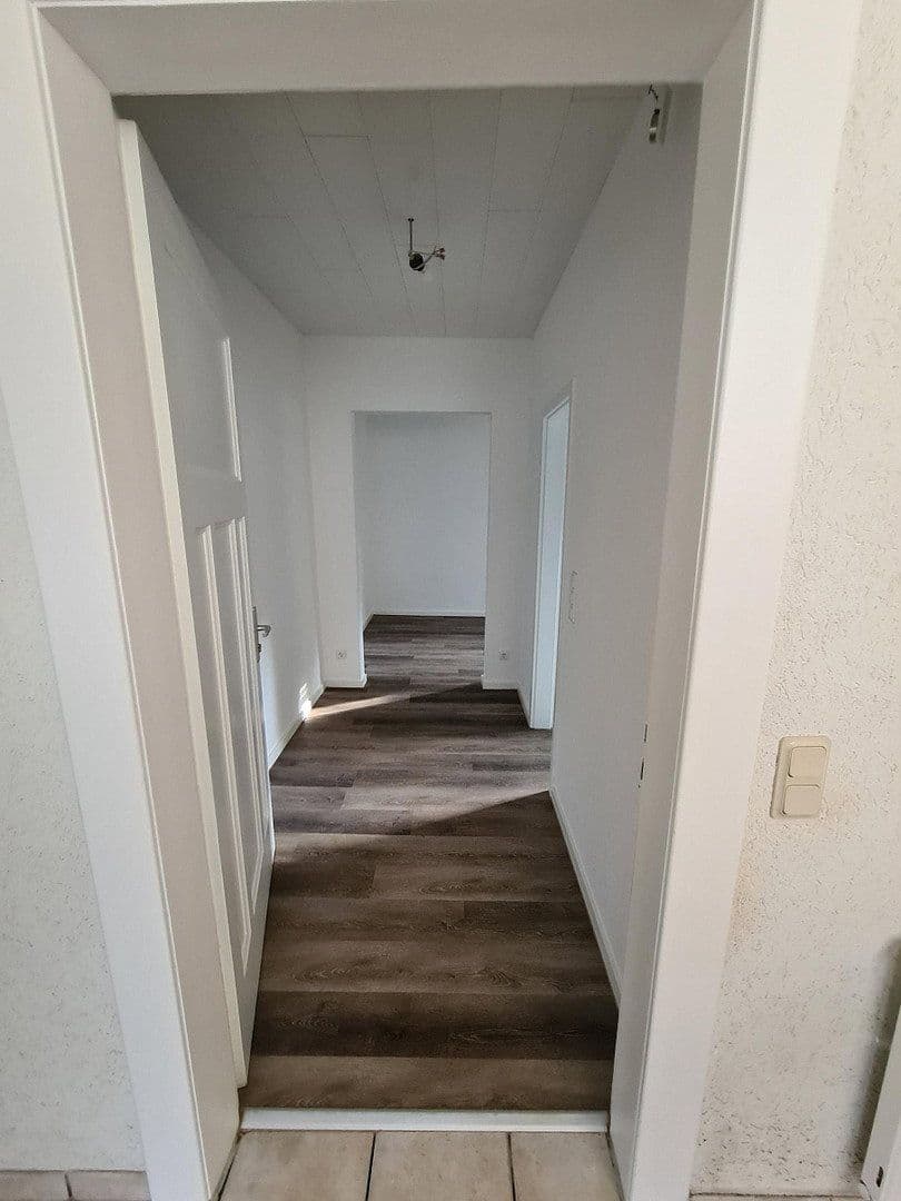 Pronájem domu 159 m², pozemek 575 m², Velbert, Severní Porýní-Vestfálsko Pronájem domu 159 m², pozemek 575 m², Velbert, Severní Porýní-Vestfálsko