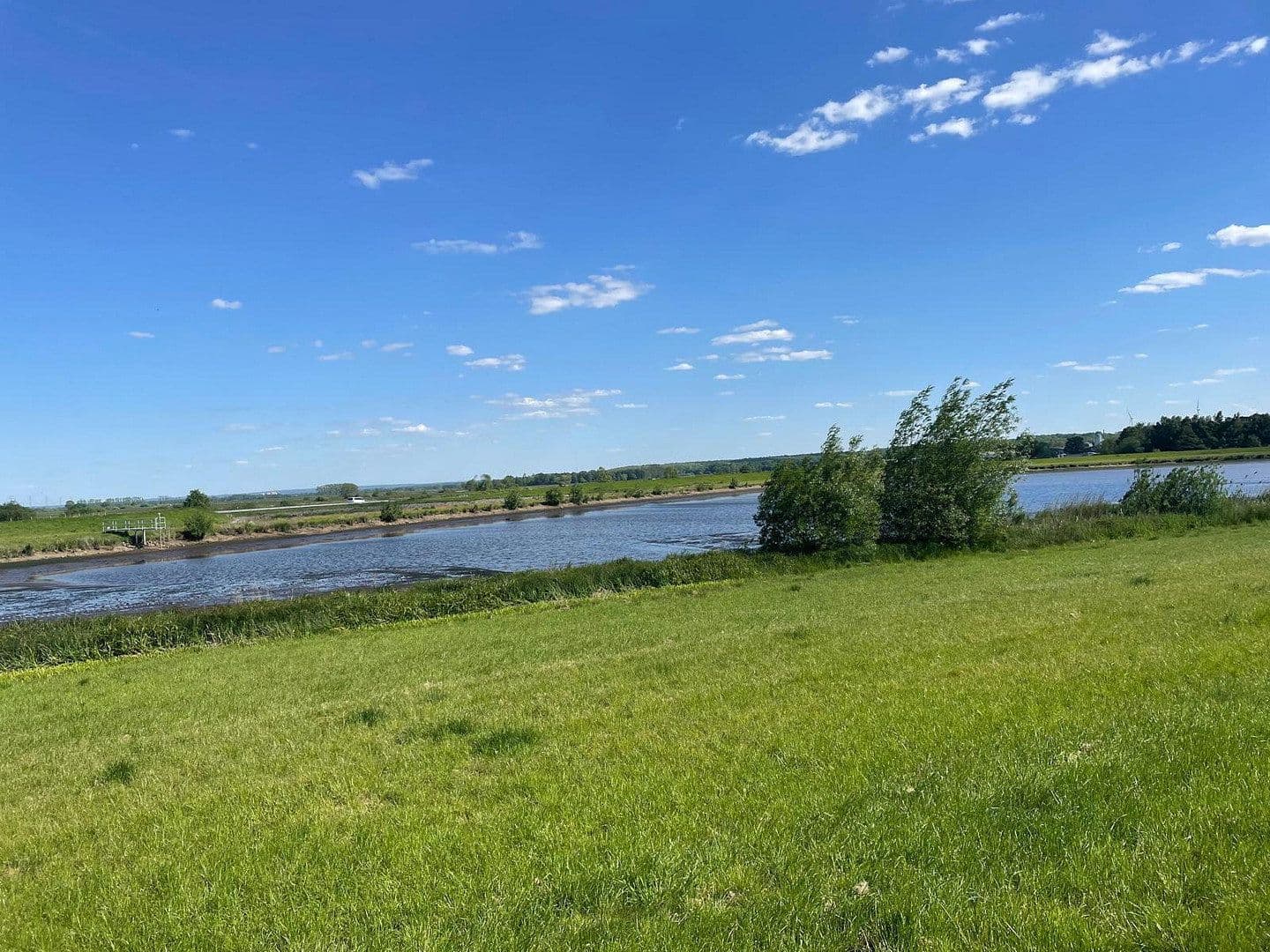 Prodej domu 178 m², pozemek 238 m², Marschdamm 26, Horneburg, Dolní Sasko Prodej domu 178 m², pozemek 238 m², Marschdamm 26, Horneburg, Dolní Sasko