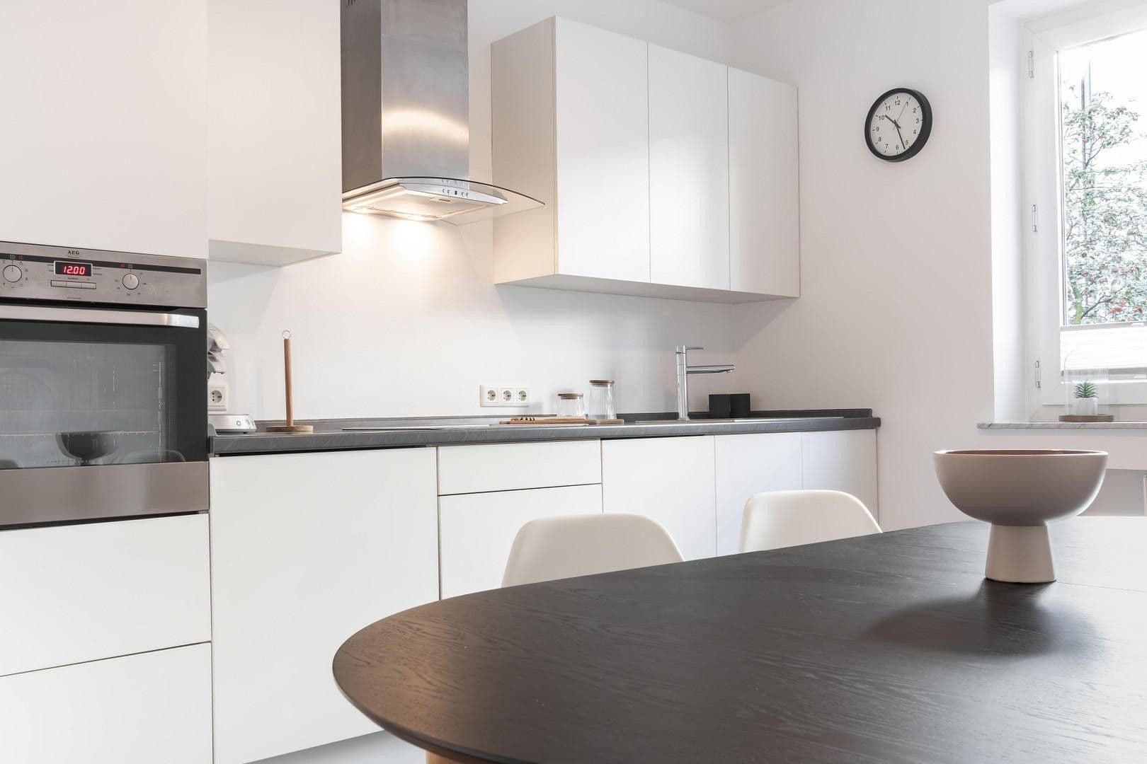 Pronájem bytu 2+1 51 m², Neckarstr. 22, Düsseldorf, Severní Porýní-Vestfálsko Pronájem bytu 2+1 51 m², Neckarstr. 22, Düsseldorf, Severní Porýní-Vestfálsko