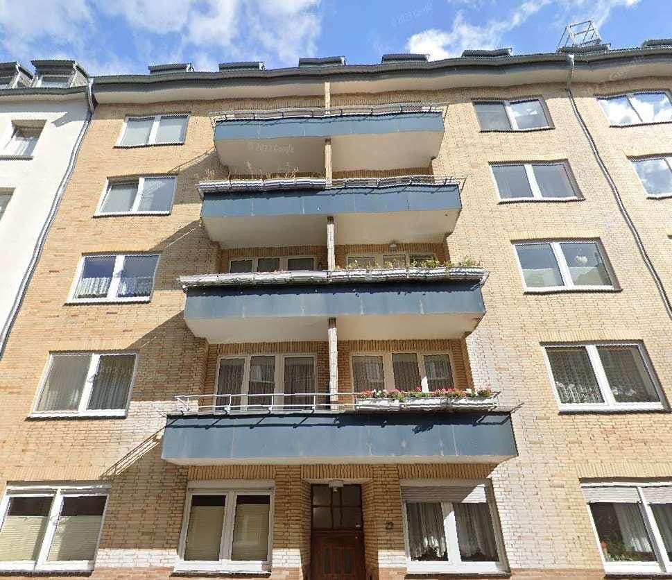 Pronájem bytu 2+1 51 m², Neckarstr. 22, Düsseldorf, Severní Porýní-Vestfálsko Pronájem bytu 2+1 51 m², Neckarstr. 22, Düsseldorf, Severní Porýní-Vestfálsko