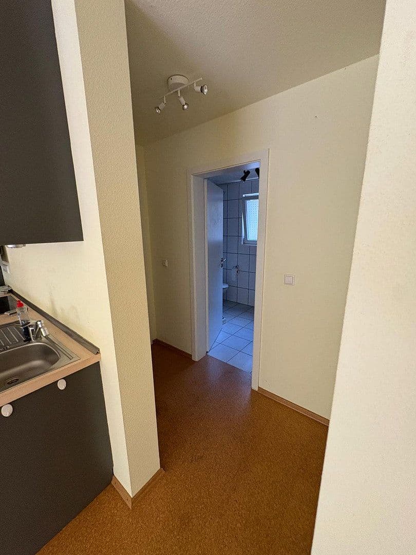 Pronájem bytu 2+1 66 m², Simmozheim, Bádensko-Württembersko Pronájem bytu 2+1 66 m², Simmozheim, Bádensko-Württembersko