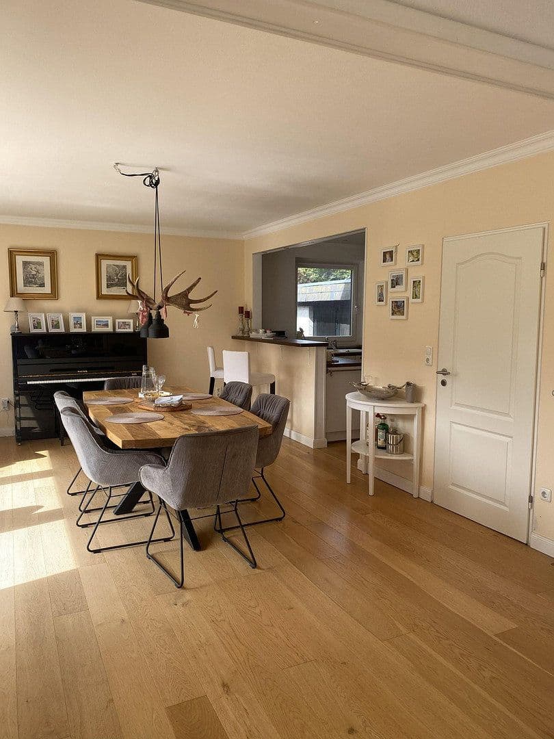 Prodej domu 117 m², pozemek 836 m², Hartenholm, Šlesvicko-Holštýnsko Prodej domu 117 m², pozemek 836 m², Hartenholm, Šlesvicko-Holštýnsko