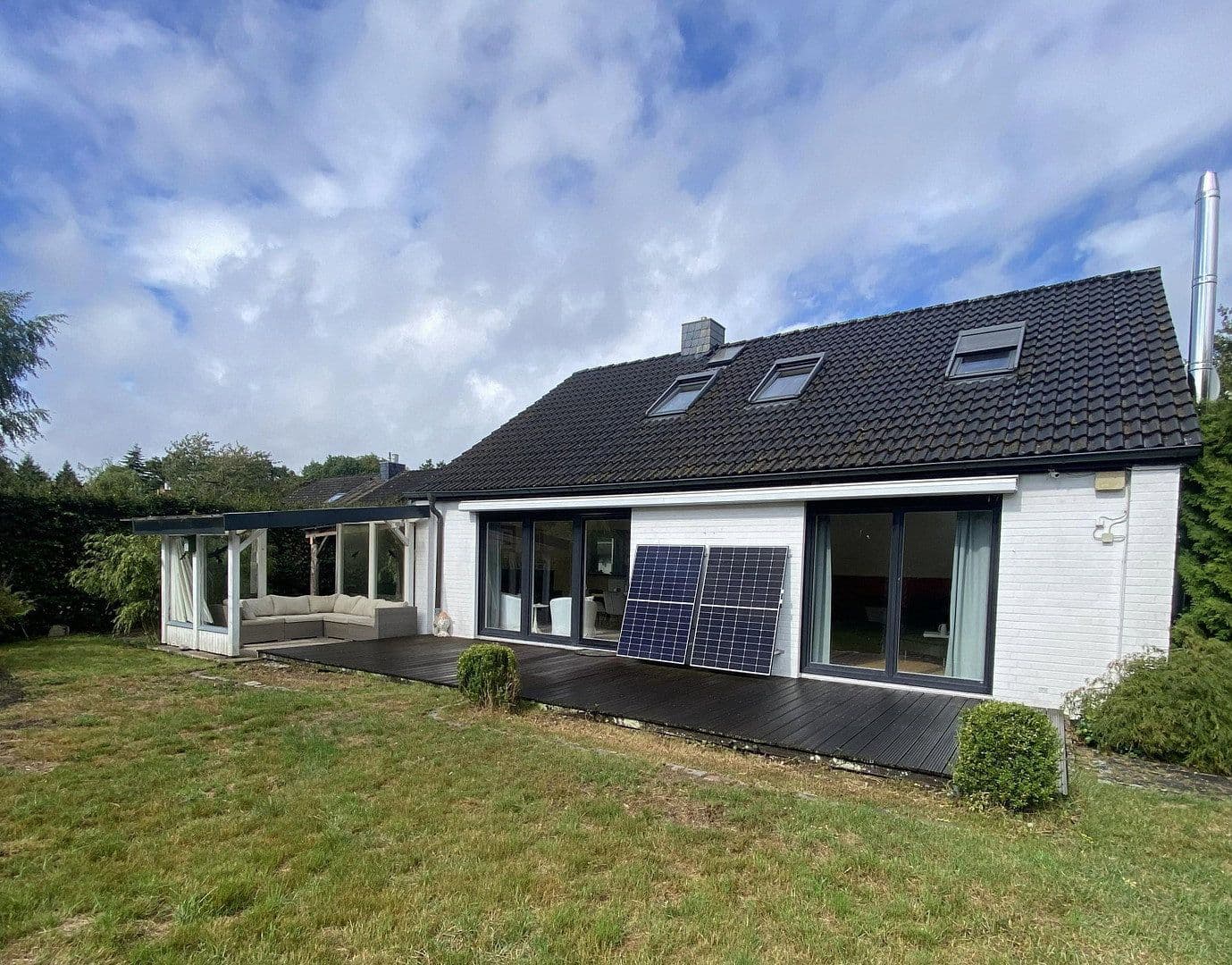 Prodej domu 117 m², pozemek 836 m², Hartenholm, Šlesvicko-Holštýnsko Prodej domu 117 m², pozemek 836 m², Hartenholm, Šlesvicko-Holštýnsko