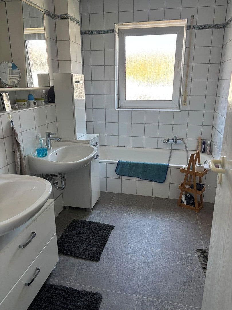Pronájem bytu 3+1 96 m², Schulstraße 20a, Büttelborn, Hessen Pronájem bytu 3+1 96 m², Schulstraße 20a, Büttelborn, Hessen