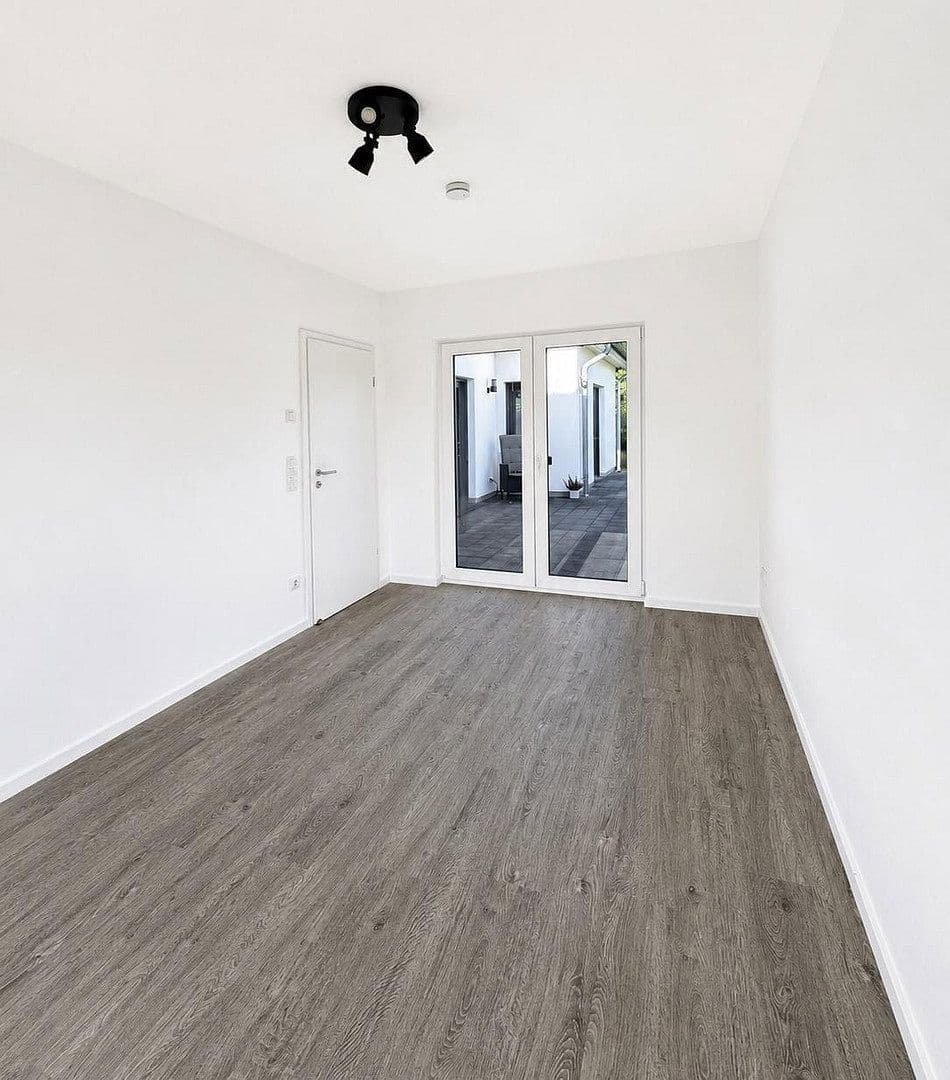 Prodej domu 153 m², pozemek 870 m², Dedelstorf, Dolní Sasko Prodej domu 153 m², pozemek 870 m², Dedelstorf, Dolní Sasko