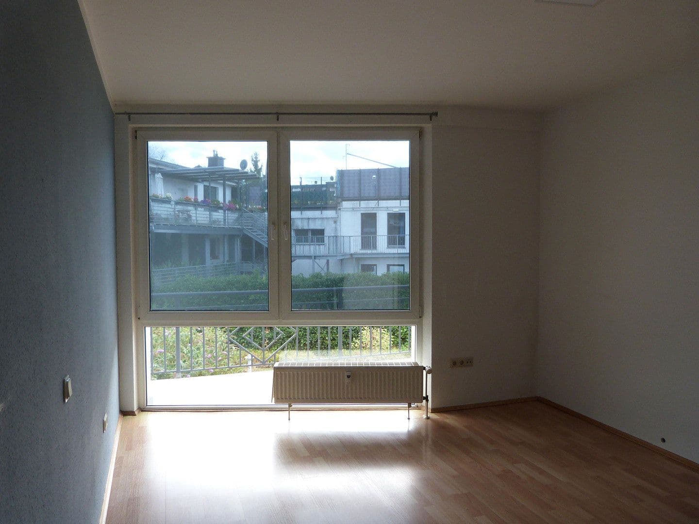 Prodej bytu 3+1 85 m², Jülicher Landtsrasse 144a, Neuss, Severní Porýní-Vestfálsko Prodej bytu 3+1 85 m², Jülicher Landtsrasse 144a, Neuss, Severní Porýní-Vestfálsko