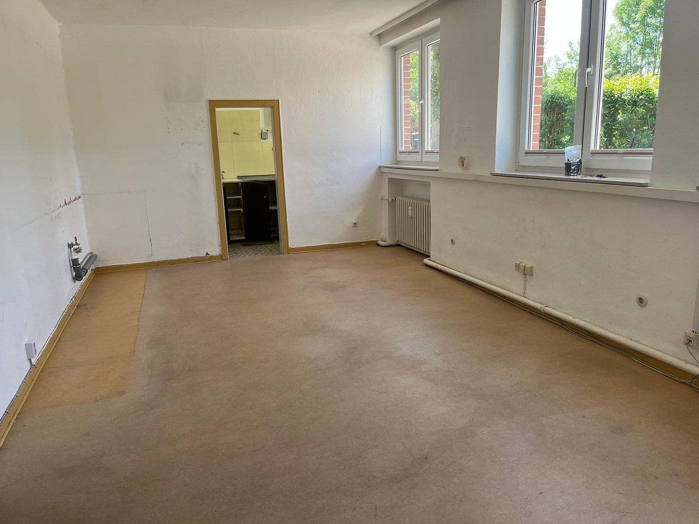 Pronájem kanceláře 165 m², Leinstr. 56, Neustadt am Rübenberge, Dolní Sasko Pronájem kanceláře 165 m², Leinstr. 56, Neustadt am Rübenberge, Dolní Sasko