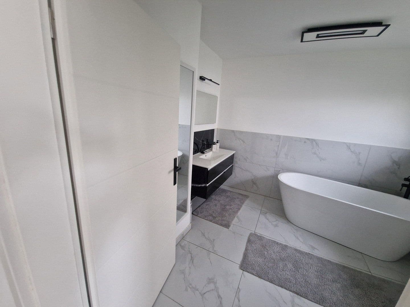Prodej domu 250 m², pozemek 1.345 m², Birresdorfer Str 73, Remagen, Porýní-Falc Prodej domu 250 m², pozemek 1.345 m², Birresdorfer Str 73, Remagen, Porýní-Falc
