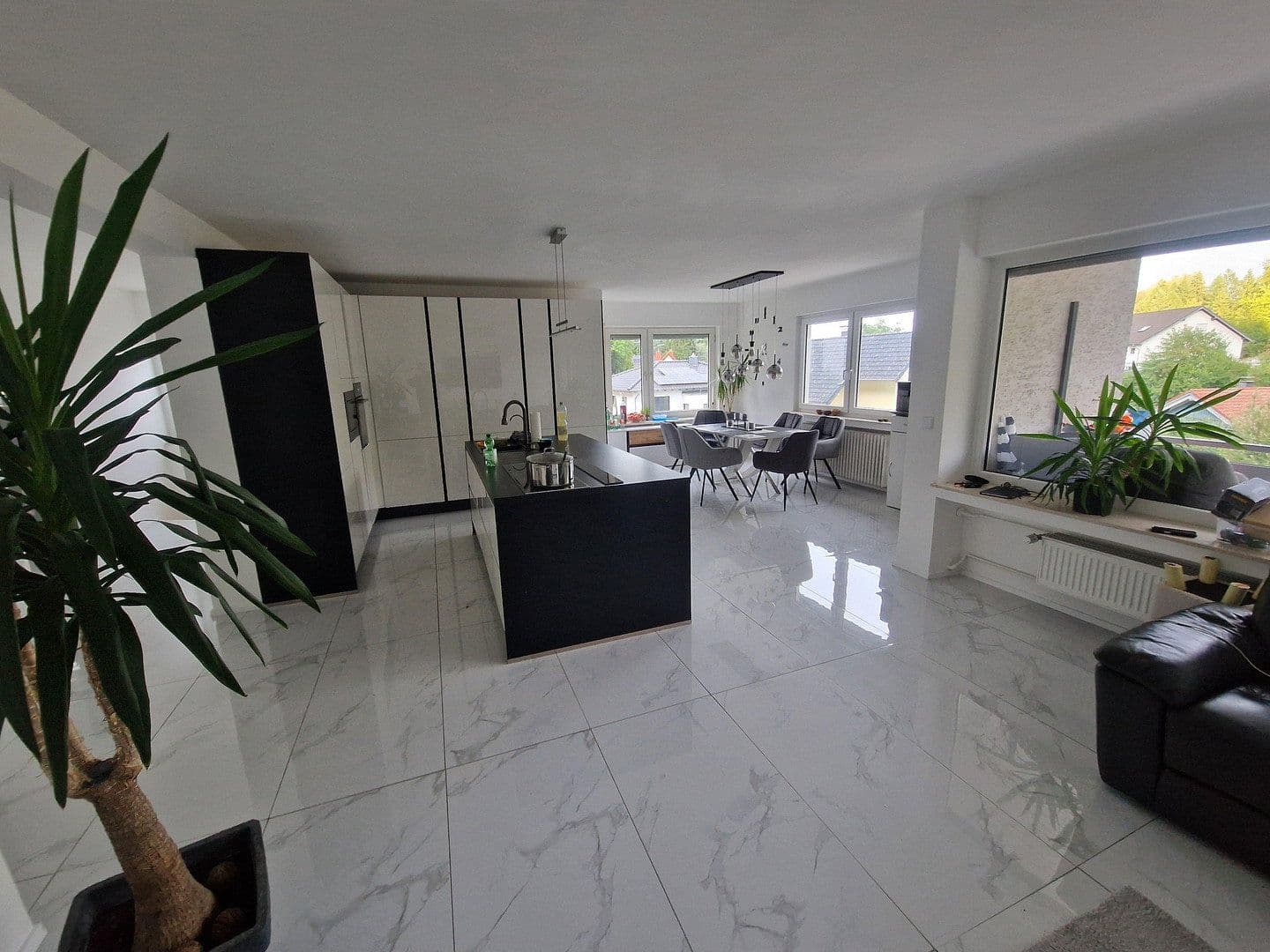 Prodej domu 250 m², pozemek 1.345 m², Birresdorfer Str 73, Remagen, Porýní-Falc Prodej domu 250 m², pozemek 1.345 m², Birresdorfer Str 73, Remagen, Porýní-Falc