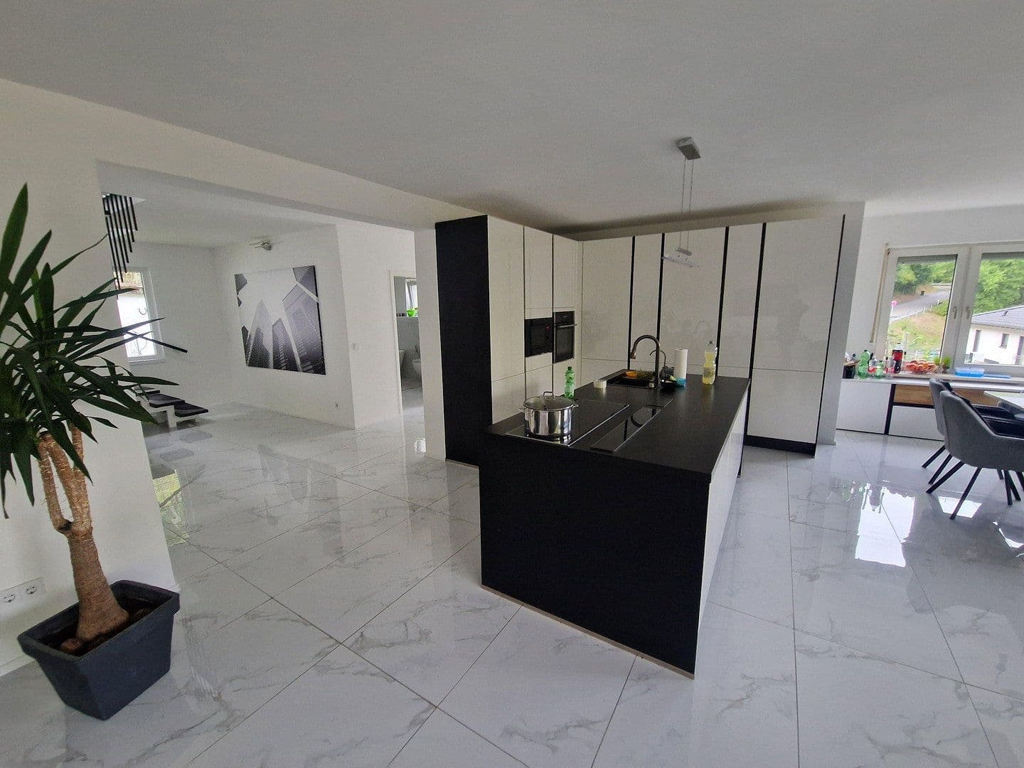 Prodej domu 250 m², pozemek 1.345 m², Birresdorfer Str 73, Remagen, Porýní-Falc Prodej domu 250 m², pozemek 1.345 m², Birresdorfer Str 73, Remagen, Porýní-Falc
