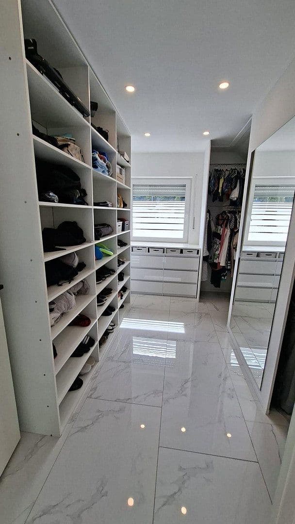 Prodej domu 250 m², pozemek 1.345 m², Birresdorfer Str 73, Remagen, Porýní-Falc Prodej domu 250 m², pozemek 1.345 m², Birresdorfer Str 73, Remagen, Porýní-Falc