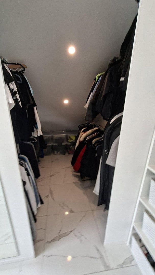 Prodej domu 250 m², pozemek 1.345 m², Birresdorfer Str 73, Remagen, Porýní-Falc Prodej domu 250 m², pozemek 1.345 m², Birresdorfer Str 73, Remagen, Porýní-Falc