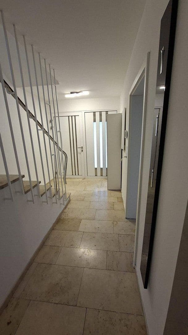 Prodej domu 250 m², pozemek 1.345 m², Birresdorfer Str 73, Remagen, Porýní-Falc Prodej domu 250 m², pozemek 1.345 m², Birresdorfer Str 73, Remagen, Porýní-Falc