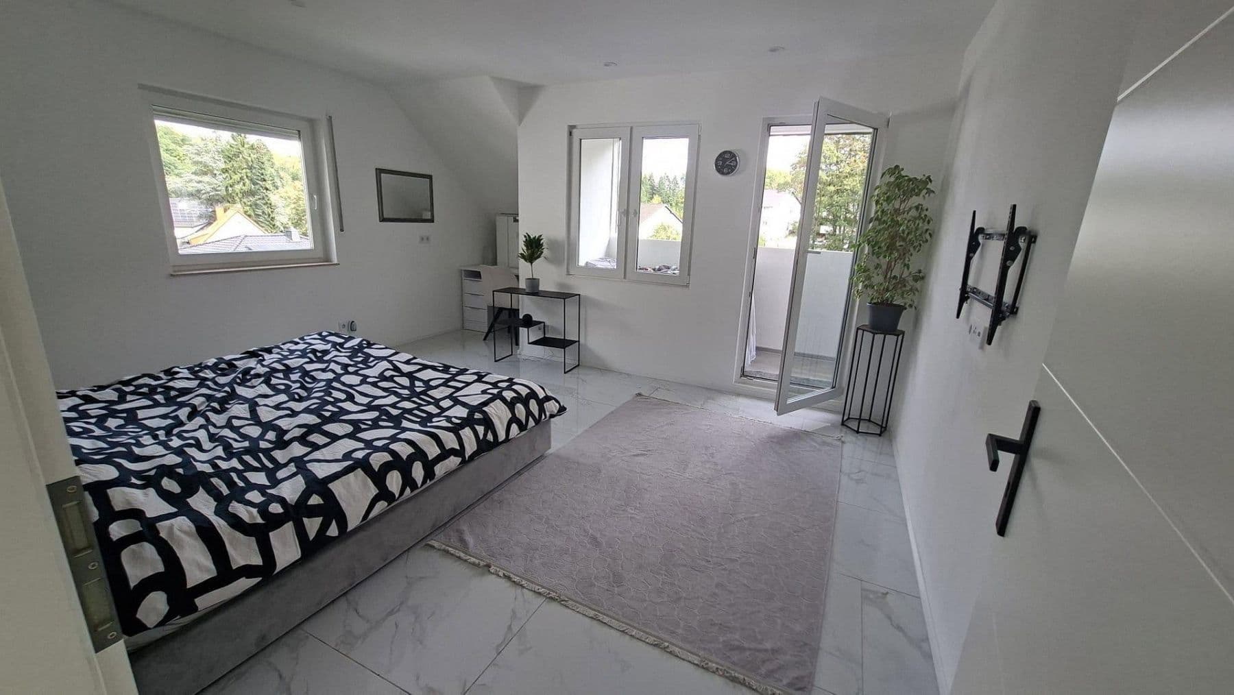 Prodej domu 250 m², pozemek 1.345 m², Birresdorfer Str 73, Remagen, Porýní-Falc Prodej domu 250 m², pozemek 1.345 m², Birresdorfer Str 73, Remagen, Porýní-Falc