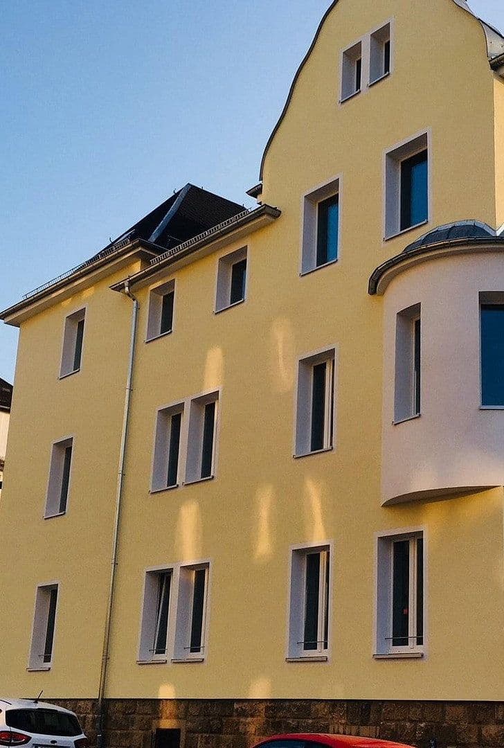 Pronájem bytu 6+1 145 m², Paul-Seydel-Str. 20, Limbach-Oberfrohna, Sasko Pronájem bytu 6+1 145 m², Paul-Seydel-Str. 20, Limbach-Oberfrohna, Sasko