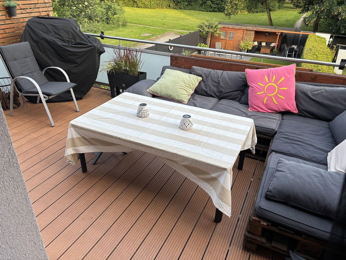 Prodej domu 147 m², pozemek 387 m², Essen, Severní Porýní-Vestfálsko Prodej domu 147 m², pozemek 387 m², Essen, Severní Porýní-Vestfálsko