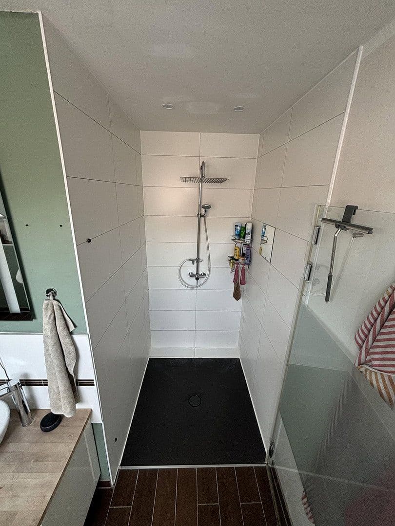 Prodej domu 147 m², pozemek 387 m², Essen, Severní Porýní-Vestfálsko Prodej domu 147 m², pozemek 387 m², Essen, Severní Porýní-Vestfálsko