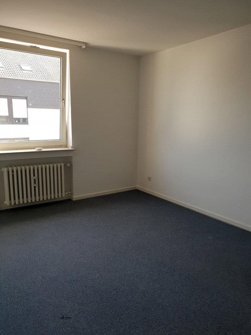 Pronájem bytu 2+1 64 m², Hauptstr. 51 - 53, Monheim am Rhein, Severní Porýní-Vestfálsko Pronájem bytu 2+1 64 m², Hauptstr. 51 - 53, Monheim am Rhein, Severní Porýní-Vestfálsko